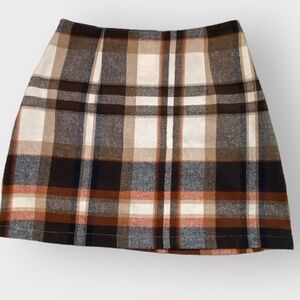 Plaid split hem skirt